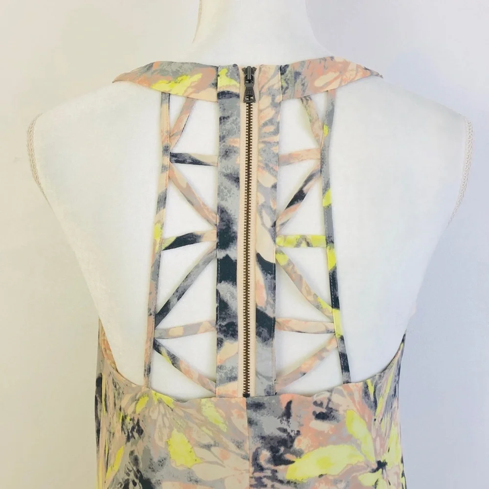 BCBGMaxAzria Clarissa Floral Asymmetric Hem Cocktail Dress Yellow Sz 6 - Picture 6 of 9